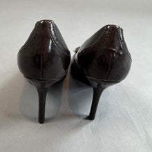 Load image into Gallery viewer, Retro tahari heels
