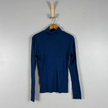 Load image into Gallery viewer, Vintage Ralph Lauren turtleneck
