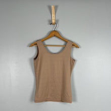 Load image into Gallery viewer, A’NUE LIGNE tank top
