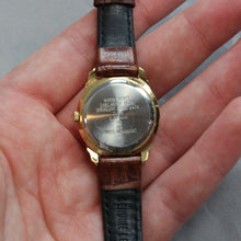 Load image into Gallery viewer, Retro Elgin Swiss watch
