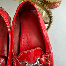 Load image into Gallery viewer, Vintage Saks Fifth Avenue loafers
