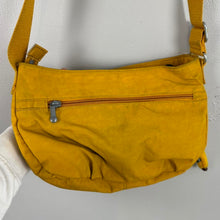 Load image into Gallery viewer, Kipling crossbody bag
