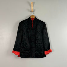 Load image into Gallery viewer, Vintage peony brand jacket
