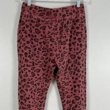 Load image into Gallery viewer, Sundry animal print joggers
