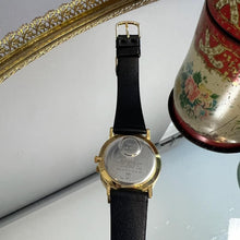 Load image into Gallery viewer, retro timex watch
