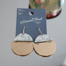 Load image into Gallery viewer, Universal Thread earrings
