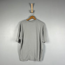 Load image into Gallery viewer, PacSun basics t-shirt
