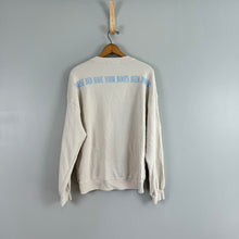 Load image into Gallery viewer, Daydreamer Shania sweatshirt
