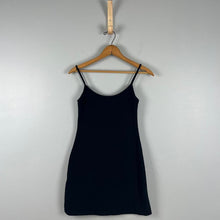 Load image into Gallery viewer, Brandy Melville dress
