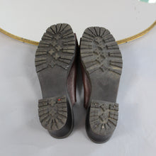 Load image into Gallery viewer, Vintage M.K. Assoc. leather heels
