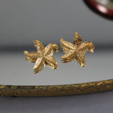 Load image into Gallery viewer, Vintage AVON starfish earrings
