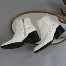 Load image into Gallery viewer, Circus by Sam Edelman booties
