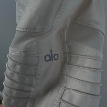 Load image into Gallery viewer, Alo moto leggings
