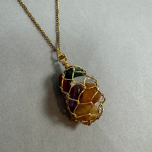 Load image into Gallery viewer, Retro Crystal necklace
