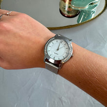 Load image into Gallery viewer, Quartz silver watch
