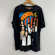 Load image into Gallery viewer, Vintage diamond rio t-shirt
