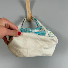 Load image into Gallery viewer, Vintage old navy bag
