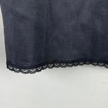 Load image into Gallery viewer, Vassarette slip skirt
