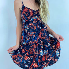 Load image into Gallery viewer, Express floral dress
