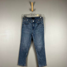 Load image into Gallery viewer, White House black market jeans
