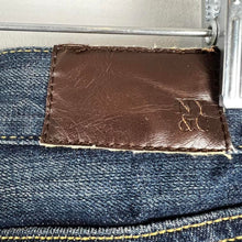 Load image into Gallery viewer, New York &amp; Company jeans

