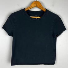 Load image into Gallery viewer, Abercrombie &amp; Fitch baby tee
