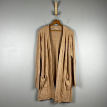 Load image into Gallery viewer, Barefoot dreams cozychic lite cardigan
