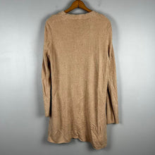 Load image into Gallery viewer, Barefoot dreams cozychic lite cardigan
