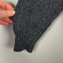Load image into Gallery viewer, American Eagle sweater
