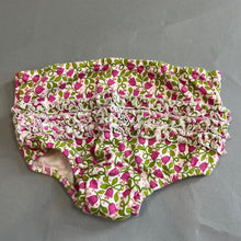 Load image into Gallery viewer, Vera Bradley baby girls set
