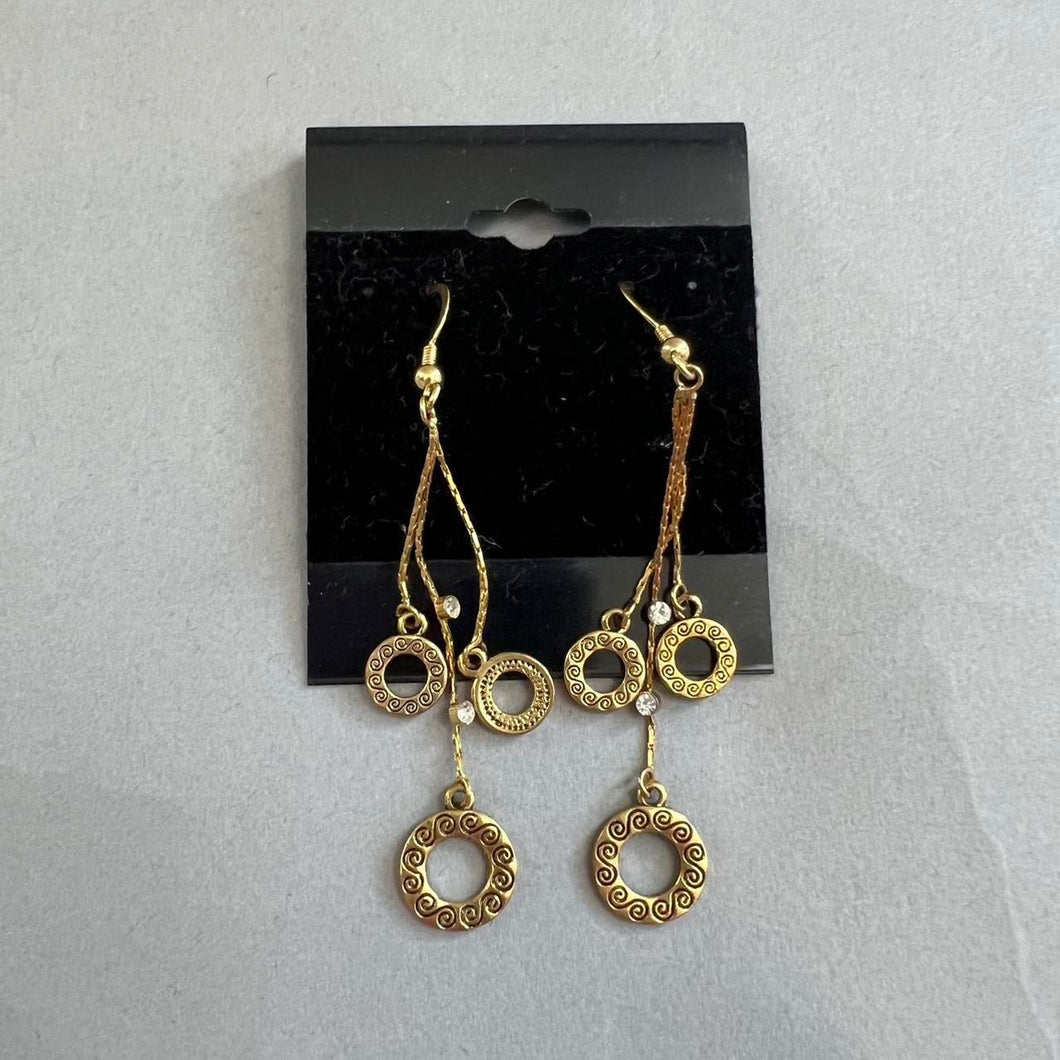 Retro dangly earrings