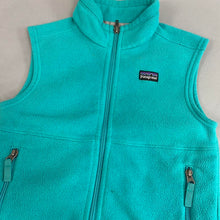 Load image into Gallery viewer, kids Patagonia fleece vest
