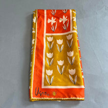 Load image into Gallery viewer, Vintage Una scarf
