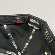 Load image into Gallery viewer, New Era Yankees flat brim hat
