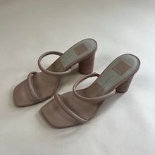 Load image into Gallery viewer, Dolce Vita strappy heels
