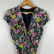 Load image into Gallery viewer, Boden floral jersey dress
