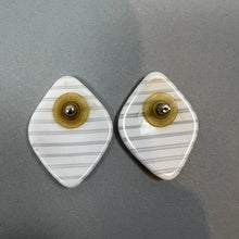 Load image into Gallery viewer, Vintage statement earrings
