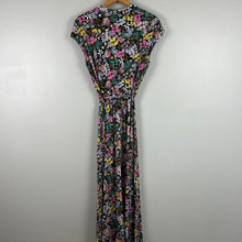 Load image into Gallery viewer, Boden floral jersey dress

