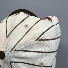 Load image into Gallery viewer, New Era Yankees flat brim hat
