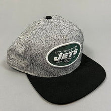 Load image into Gallery viewer, New Era New York Jets SnapBack hat
