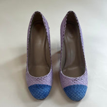 Load image into Gallery viewer, J.Crew Etta snakeskin cap toe pumps

