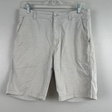 Load image into Gallery viewer, RODD &amp; GUNN shorts
