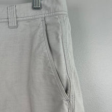 Load image into Gallery viewer, RODD &amp; GUNN shorts
