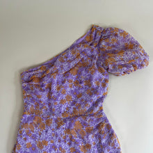 Load image into Gallery viewer, ASTR The Label floral one shoulder dress
