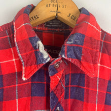 Load image into Gallery viewer, Vintage gaddi plaid button down
