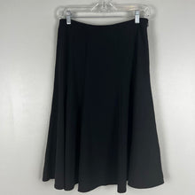 Load image into Gallery viewer, Dressbarn Black Midi Skirt
