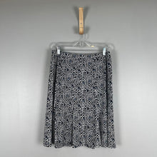 Load image into Gallery viewer, Axcess geometric pattern skirt

