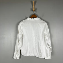 Load image into Gallery viewer, Croft &amp; barrow button down blouse
