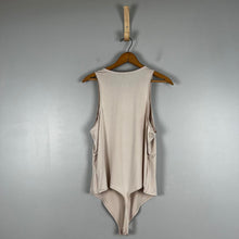 Load image into Gallery viewer, Express sleeveless Bodysuit

