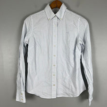 Load image into Gallery viewer, Vineyard vines women’s button down

